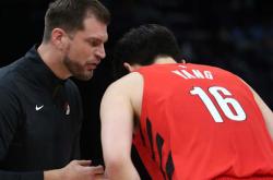 世界杯竞彩网投平台 -ESPN詳(xiáng)解开拓者休赛期：首要任務(wù)敲(qiāo)定正式主帅 投射成(chéng)补强刚需(xū)