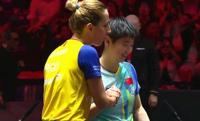 好心举动却遭裁判黄牌警告！无数网友求真相，WTT连夜晒图回应