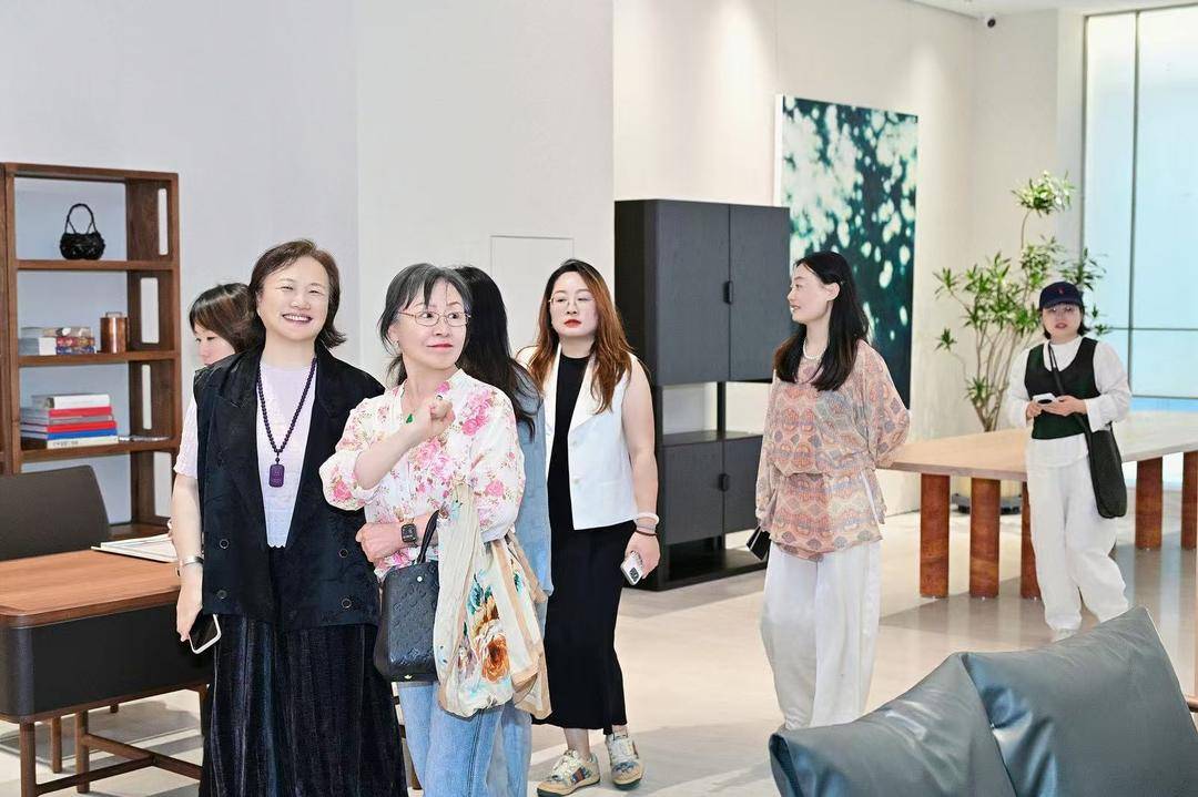 在场即是当下——王振虎“在场”当代艺术作品展临沂开幕