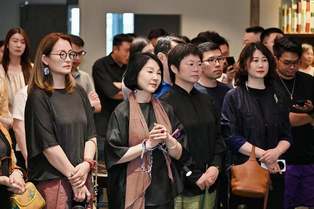 在场即是当下——王振虎“在场”当代艺术作品展临沂开幕