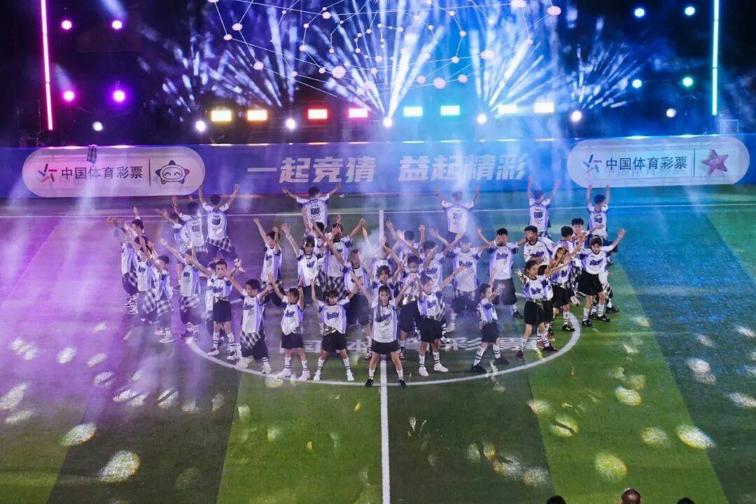 云南省五人制业余足球赛 “竞彩梦想杯”总决赛在建水落幕